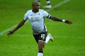 The university community thrives on exploration and discovery, and offers the right balance of excellent teaching and research, matched by an enviable quality of life. Swansea City Striker Jamal Lowe Andre Ayew Was Unselfish In Brilliant Team Goal Goal Com