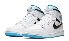 Find air jordan 1 shoes at nike.com. Der Nike Air Jordan 1 Mid Kommt Im Laser Blue Colorway Sneaker Lifestyle Blog Snkraddicted Com
