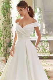 Spaghetti Strap V Neckline Ball Gown Wedding Dress With Beading And Embroidery Kleinfeld Bridal Veatido Noiva Casamento Elegante Noivado