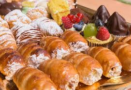 Italians, like the french and spanish, enjoy light breakfasts, usually consisting of an obligatory coffee or hot chocolate and one of a wide range of pastries. 10 Of The Best Italian Pastries Luca S Italy