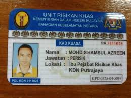 Selagi bantuan tak sampai, jangan gatal mulut tu nak bersuara kat anggota polis. Penyamaran Sebagai Pegawai Risikan Kdn