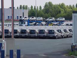 Les meilleures casses automobile de mulhouse sont partenaires de france casse. Les Bollore Bluecar D Autolib Sont En Train De Partir A La Casse Challenges