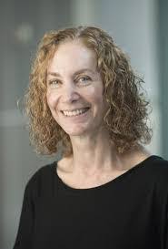 Heidi Holstein's Instagram, Twitter & Facebook