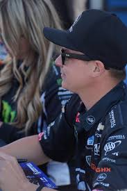 Awesome time meeting fans and signing autographs at the Cornwell Quality  Tools midway display today!