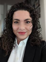 Christy Linn's Instagram, Twitter & Facebook