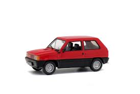 The new panda range comes with many new style options. Fiat Panda 1990 Solido
