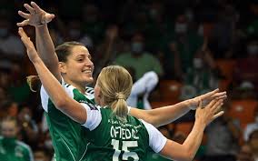 Since they are sponsored by audi, the official name for the team is győri audi eto kc. Nepszava Ket Jatekosa Nelkul Jott Haza A Ferencvaros