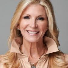 Lana Adair's Instagram, Twitter & Facebook