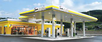 Lade dein elektroauto bei turmöl (tankstelle) an einer hpc schnellladesäule im verbund turmstrom in hallein, salzachtalstraße, österreich Impressum Datenschutz Und Allgemeine Geschaftsbedingungen Tankstelle Waschstrasse Shop Bistro Kaffee Hettegger