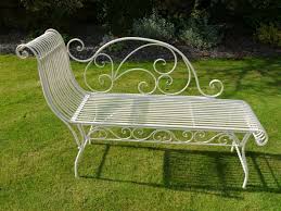 À partir d'aujourd'hui, et jusqu'au 19 janvier, vous avez le contrôle sur le prix de ce super fauteuil de jardin en aluminium ! Voici Nos Exemples Pour Un Banc De Jardin