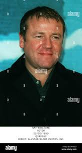 Ray winstone actor hi-res stock photography and images