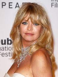 Slay Your 60s And Beyond With These Gorgeous Haircuts Womens Hairstyles Womens Haircuts Hair Styles