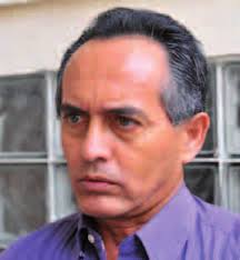 Tesorero denuncia al prestanombres histórico de Julián