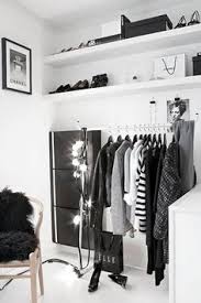 Die maisonette ermöglicht das wohngefühl eines hauses innerhalb einer wohnung. 36 Maisonettewohnung Ideen Wohnung Maisonette Wohnung Ankleide Zimmer