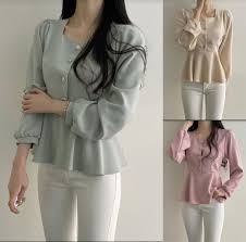 Model baju batik atasan wanita terbaik. Blouse Yoana Blouse Atasan Wanita Atasan Wanita Terbaru Atasan Baju Atasan Model Korea Baju Wanita Atasan Wanita Blouse Wanita Baju Wanita Terbaru Baju