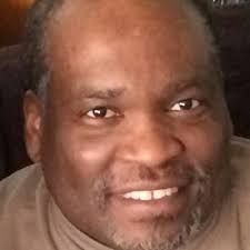 Larry Middleton's Instagram, Twitter & Facebook