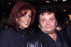 Het lijkt wel of ik de enige ben die rachel wel leuk vind. Rachel Hazes Openhartig Over Drie Jaar Durende Ruzie Met Zoon Andre Ik Heb Geprobeerd Mijn Kind Te Beschermen Voor Iets Showbizz Hln Be