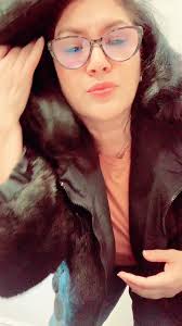 mobwifeaesthetic #fauxfir #relaxedoutfitideas #oldschoolmusic #oldsch...