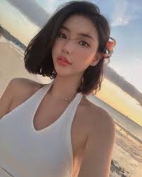 L O V E E U N In 2020 Girl Photos Instagram Korean Model