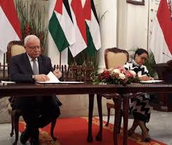 Hasil gambar untuk israel caplok tepi barat