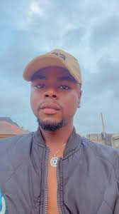 Marriage and body odor humorous discussion