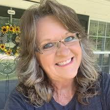 Vicky Newsome's Instagram, Twitter & Facebook