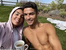 Cristiano Ronaldo's pregnant partner Georgina Rodríguez says she loves  Manchester life – heromag