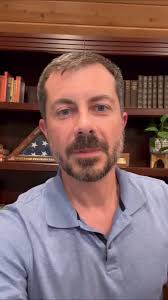 Ellen Gunter (@ellengunter)