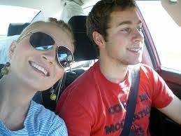 Laura Stutes's Instagram, Twitter & Facebook