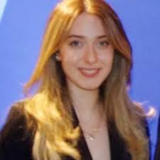 T3 Girişim Merkezi'nin düzenlediği, bu sene "Eğitimin Geleceği" teması  altında yaratıcı fikirlerin yarıştığı GYP Fikir Maratonu'nda takım  arkadaşlarım Burak Keçeci, Melike Bayram, Orhun Onar ve Eda…