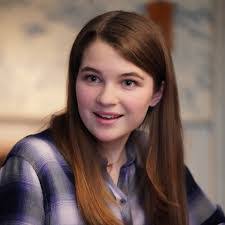 Aileen Garvin's Instagram, Twitter & Facebook