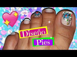 Cambiaremos de color y haremos dos más en los laterales. Pintados De Unas De Pies Faciles De Flores Decorados De Unas