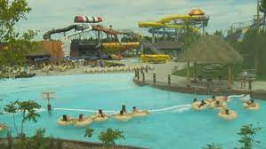 Women can now go topless at Calypso, water park says | CBC News