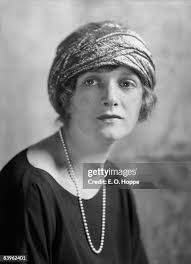 102 Gladys Stone Photos & High Res Pictures