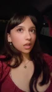 Marie Mulhern's Instagram, Twitter & Facebook