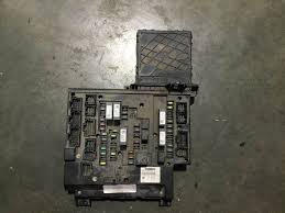 Its design took fuel efficiency into greater consideration, and several other features including the powertrain offerings, sound mitigation, safety systems. Freightliner Cascadia Fuse Box Under Hood 3 Bulb T8 Ballast Wiring Diagram For Fuses Boxs Kdx 200 Jeanjaures37 Fr