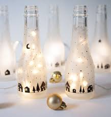 Weihnachtsdeko Fur Den Tisch Basteln Diese 7 Diy Projekte Sind In 20 Minuten Fertig Weihnachtsdeko Tisch Diy Projekte Weihnachtsdekoration