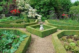 Barockgarten So Legen Sie Einen Franzosischen Garten An Garten Gartenhecke Garten Ideen