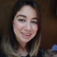 Susana Dennis's Instagram, Twitter & Facebook