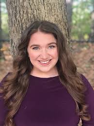 Eve Kendrick's Instagram, Twitter & Facebook