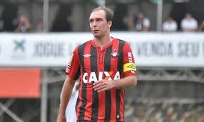 Paulo baier was born on month day 1886, to johann paul maximus baier and helga caroline henriette augus baier (born dankwardt). Paulo Baier Revela Ao L Net Pretendo Jogar Mais Um Ano E Espero Que Seja Pelo Atletico Pr Nd