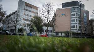 Maybe you would like to learn more about one of these? Entscheidung Im Technikausschuss Sportklinik Bleibt Am Standort In Bad Cannstatt Stuttgart Stuttgarter Zeitung