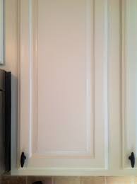 Close Up Of Painted Oak Cabinet Sweetish Brushing Putty Used To Eleminate Grain Painting Oak Cabinets Oak Cabinets Paint Refinishing