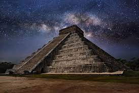 The Milky Way Over El Castillo Pyramid Mexico 949 637 Chichen Itza Pyramids Wonders Of The World