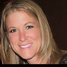 Jennifer Craighead's Instagram, Twitter & Facebook