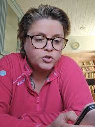 Relatable Comedy POV: Living with Me in Pink