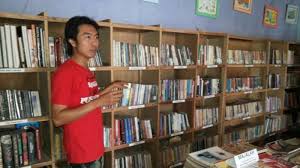 Rak buku perpustakaan rione, filing kabinet rione, lemari arsip rione, locker 12 pintu rione. Bisa Pilih Buku Super Tegang Atau Super Hot Surya