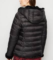 10 % coupon appliqué lors de la finalisation de la commande. Soldes Veste Fausse Fourrure Reversible En Stock