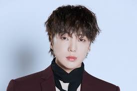 Seung Yoon's Instagram, Twitter & Facebook