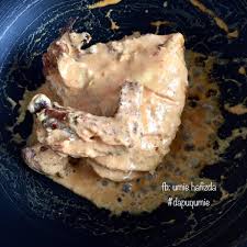 Setiap kali bulan puasa, mesti ada rasa teringin nak makan ayam percik. Ayam Percik Kelantan Style Pertama Kali Buat Pun Confirm Jadi Pa Ma